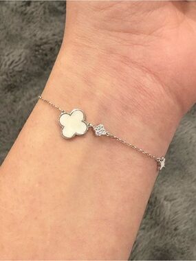 Silver White Clover VC Diamond Bracelet